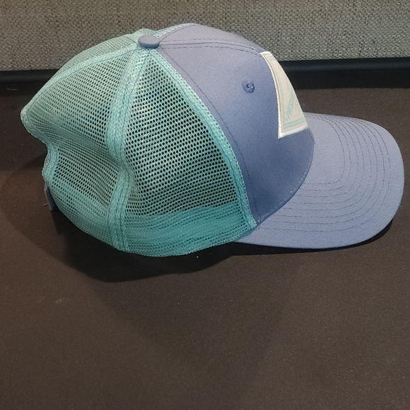 Southern Marsh Hat - Picture 5 of 5